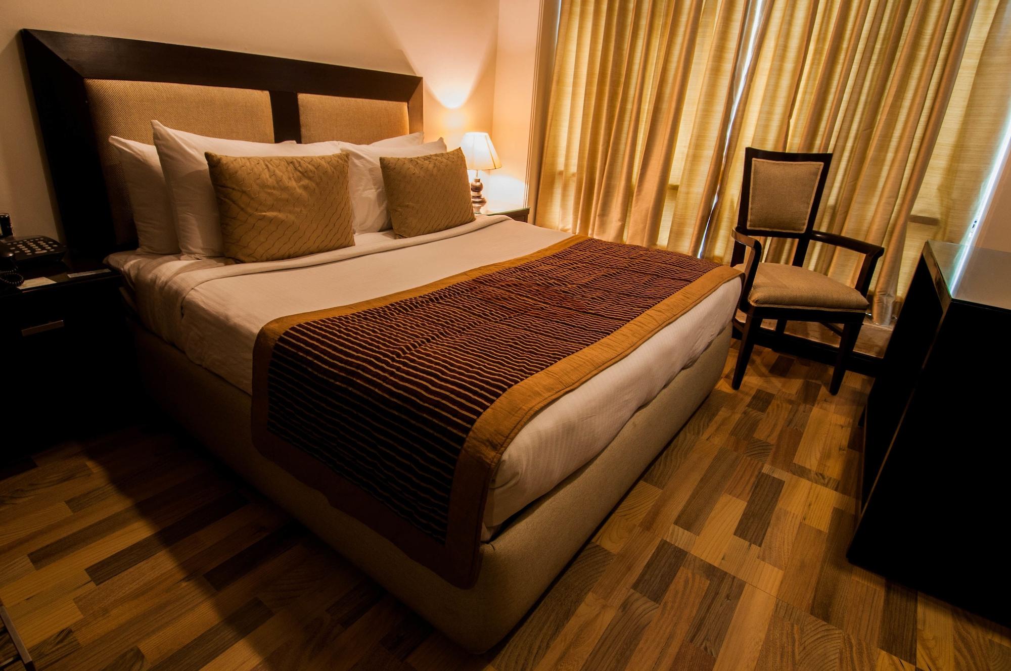 Hotel Africa Avenue Neu-Delhi Exterior foto